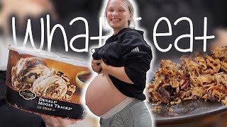 What I eat 9 months pregnant with 4 kids [upl. by Sivehc845]