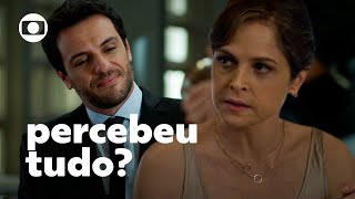 Acordou Carolina percebe olhares de Alex para Angel  Verdades Secretas  TV Globo [upl. by Vez177]