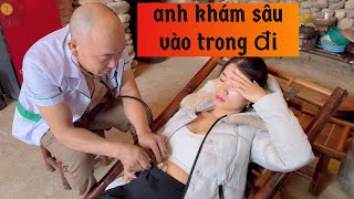 đang khám chỗ ấy thì thằng ck hãm mò mặt về [upl. by Ranilopa929]