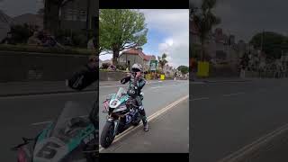 Michael Dunlops HelmetVisor Issue at the 2024 Superbike TT [upl. by Ydnir]