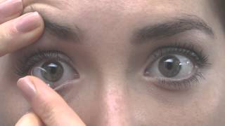 Comment mettre des lentilles de contact [upl. by Dibbell]