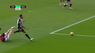 Martinelli PENALTY claim vs Newcastle [upl. by Serafina917]