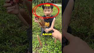 Jahil Adik Tipu Kakak Pakai Makanan Palsu Lihat Reaksinya kocak shorts lucu [upl. by Renado662]