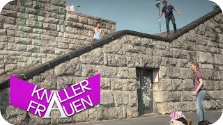 Parkour  Knallerfrauen mit Martina Hill [upl. by Countess]