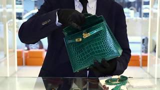 Hermès Archive Vert Emerald Alligator Kelly 25 Sellier with Gold Hardware [upl. by Trebuh77]