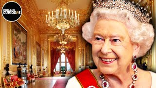 Los Lujos Y Privilegios De La Reina Isabel II A Los Que Meghan Y Harry Decidieron Renunciar [upl. by Malha58]