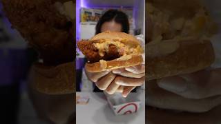 Honey Pepper Pimento Chicken Sandwich is FIRE mukbang foodie foodreview [upl. by Ailehpo]