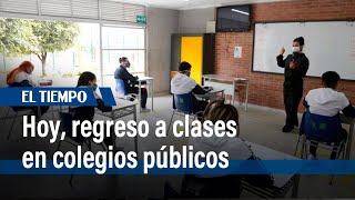 740000 estudiantes de 412 colegios públicos de Bogotá inician hoy su año escolar  El Tiempo [upl. by Retha726]