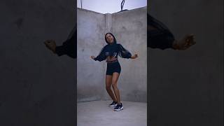 KISS OF LIFE Igloo  Dance Cover  Vaishnavi igloo dance shorts [upl. by Chanda]