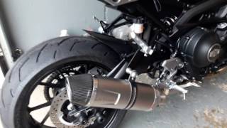 Yamaha XSR900 with Leo Vince full exhaust baffle removed [upl. by Ytrebil]