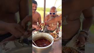 देची तरिके छे नाव में बैठ कर गई मछली 🐠 pakadne kelliye ChickenLeg chicken viralvideo tending [upl. by Charteris368]