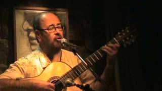 Eduardo Peralta canta a Brassens  historia de falsedad [upl. by Kcinnay431]