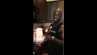 How to make a Herbalife Banana Caramel Shake with Prolessa Duo [upl. by Ardnait]