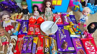 All types of chocolate mixing and eating in Barbie dollBarbie show tamil [upl. by Pietrek]