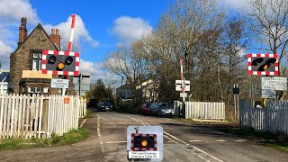 Deans Lane Level Crossing Lancashire [upl. by Eittik]