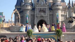 Meridas Coronation with all Disney Princesses in Walt Disney World [upl. by Micro]