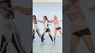 RESCENE  LOVE ATTACK Dance Practice Mirrored shorts rescene [upl. by Chiang]