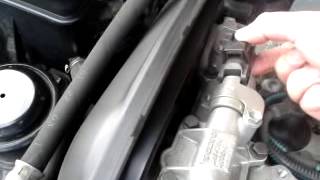 Broken VVT wheel in volvo s40 strange noises [upl. by Crista801]