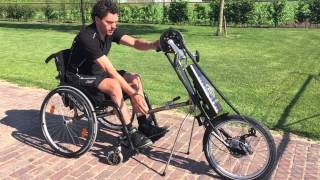 Aankoppelen Roam Runner handbike [upl. by Marje]