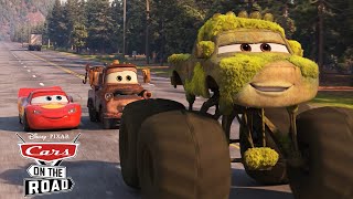 How Ivy Met Lightning McQueen  Cars on the Road  Pixar Cars [upl. by Guendolen]