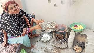 ami ny multani mitti ky laddu roste kiye village life [upl. by Ettelohcin]