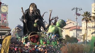 Carnevale di Viareggio 2019  Sintesi del 2° corso [upl. by Anide]