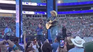 Garth Brooks  Charlotte Night 1  “Beaches of Cheyenne” [upl. by Riegel]