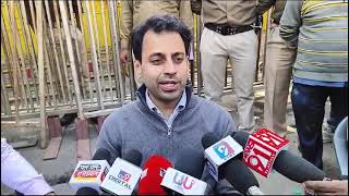 Udaipur News Updates  धूनी दर्शन को लेकर विवाद पर क्या बोले Udaipur Dm Arvind Poswal [upl. by Atinuahs]