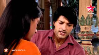 Diya Aur Baati Hum  23rd April 2012 [upl. by Erich643]