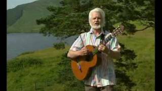 14 Wullies Gan Tae Melville Castle  Ronnie Browne Of The Corries  West Highland Way [upl. by Pontone]