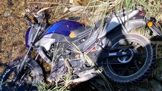 Hallazgo de Motocicleta en una Cañada vía LA RIVERA en Caicedonia Valle [upl. by Rothenberg]