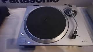 Technics SL1500C direct drive turntable with phono stage [upl. by Gnuoy415]