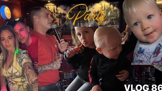 GLENN GAAT ZINGEN OP EEN FEESTJE IN EEN CAFE🎤🎶 amp MILENA MOET NAAR DE TANDARTS WEER DRAMA🙈 VLOG 86 [upl. by Post150]