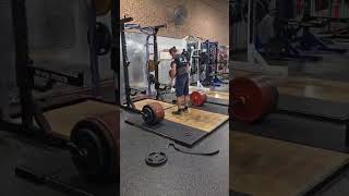 Michael Spicer pulls 455  155 lbs bodyweight at Gold’s Gymdeadlift deadlifts powerlifting power [upl. by Suivat642]