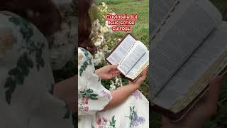 Biblia personalizata cu model floral  Libraria Maranatha [upl. by Maye]