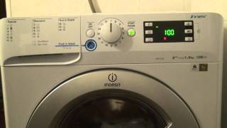 Com a máquina de lavar roupa Indesit INNEX XWE 81283X WSSS não vou ficar atrasado [upl. by Velma174]