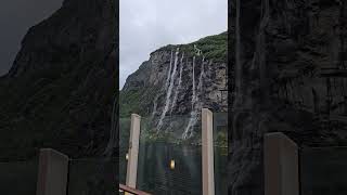 Aida Perla Norwegens Fjorde Wasserfall [upl. by Thunell834]