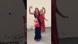 Apne piya ji ke pyar me dance song please subscribe my [upl. by Pearson130]