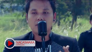 Nirwana  Jangan Tunggu Aku Pergi Official Music Video NAGASWARA music [upl. by Ahsaya]