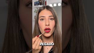 Así se aplica el labial rojo para que quede perfecto [upl. by Ecinnej]