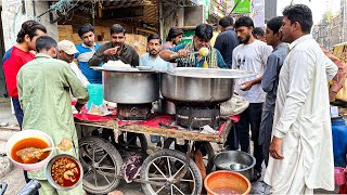 DESI DHABA BREAKFAST  ROADSIDE VIRAL LOW PRICE FOOD STREET PAKISTAN [upl. by Ingaborg]