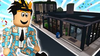 building a new BANK in my NEW BLOXBURG CITY dont rob it or else [upl. by Matheny]