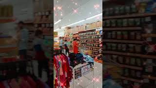 🎶🧑‍🦰💫shopping Kara De Mere Yaar love music song shortlyvideo [upl. by Huberto]