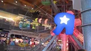 ★★★ Toys R Us ★★★ Times Square Ferris Wheel Ride  Worlds largest Toy Store [upl. by Aidne]