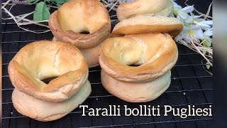 DOLCI PASQUALI TIPICI PUGLIESI quotNGINETTI Taralli Bolliti 🐣Ricetta Facile solo 3 ingredienti [upl. by Aivatnwahs]