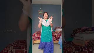 Bole churi payeliya bole new dance  sort video viralshorts trendingshorts new [upl. by Femmine918]