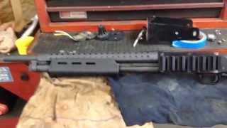 How To Mossberg 500 MOE forend with factory heatshield [upl. by Rogozen]