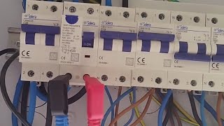 Revisión de cuadro eléctrico con medidas 👉 Os encontráis contador en el interior de la vivienda [upl. by Atipul]