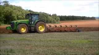 John Deere 8230  Kverneland esavomere Aratura in Francia 2014 [upl. by Nivi]