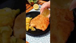 Putenschnitzel ein Schnitzel so richtig lecker shorts [upl. by Kataway47]